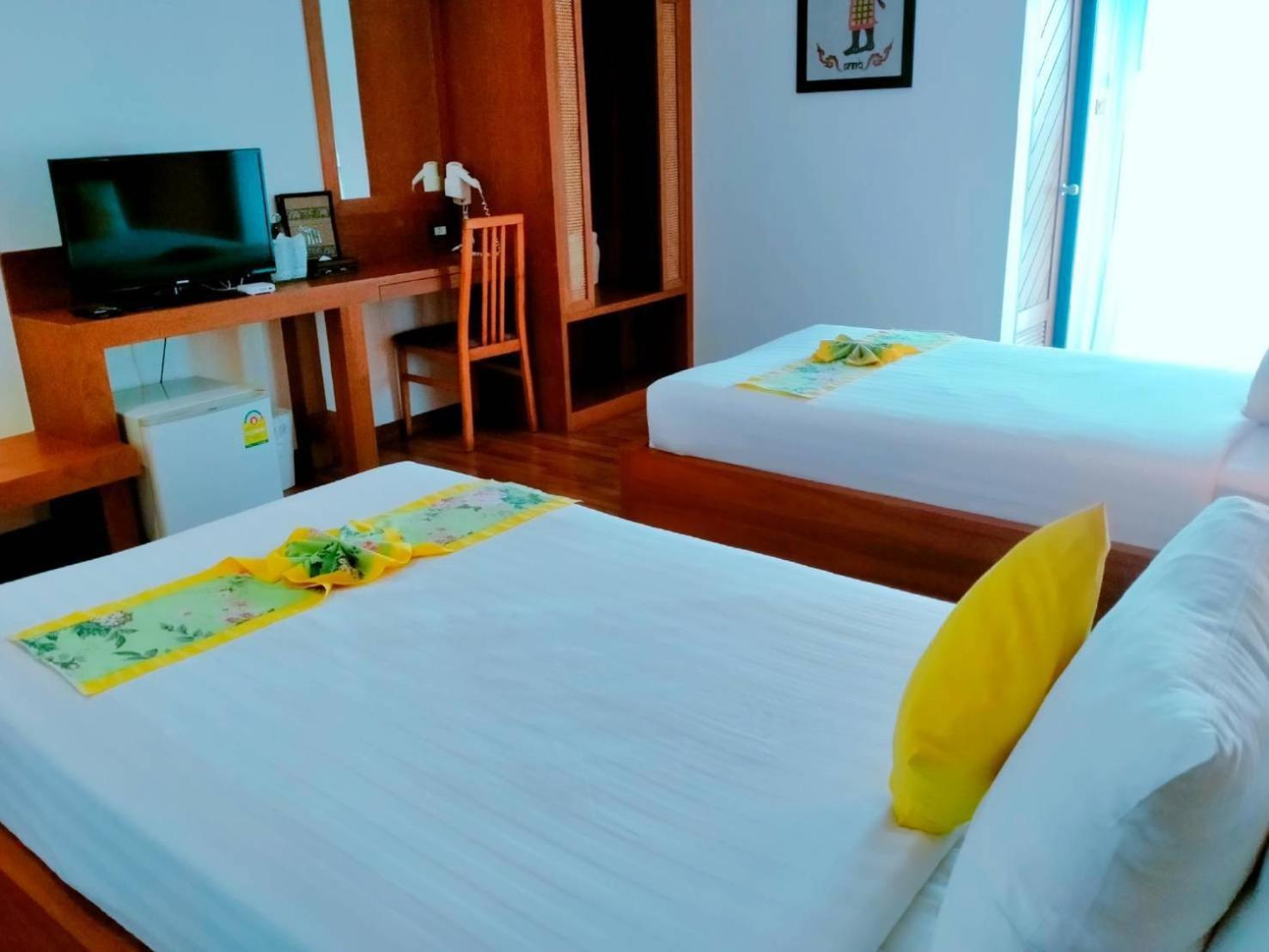 Jingjit Hotel Krabi town Exterior foto